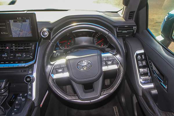 2022 Toyota Landcruiser Sahara ZX FJA300R