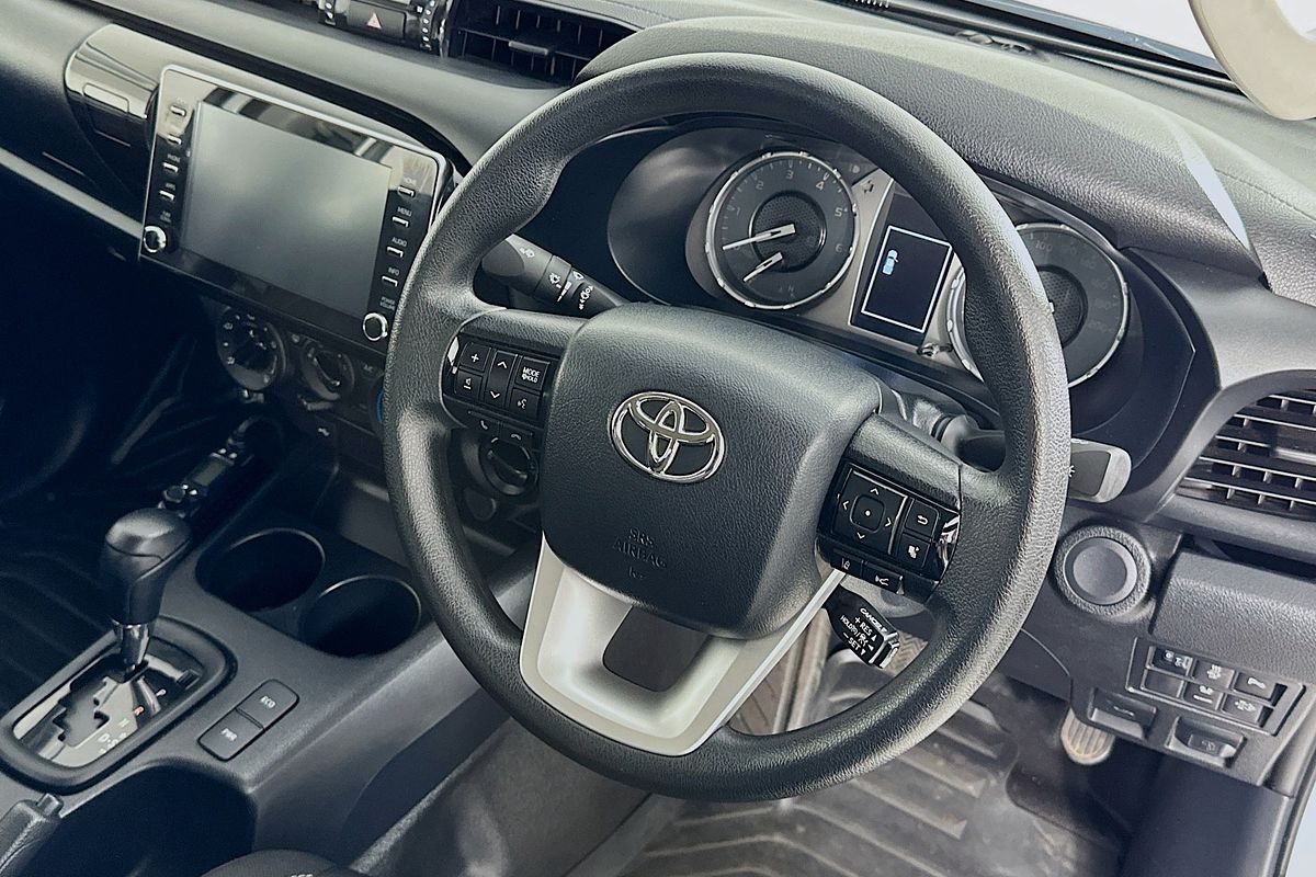 2024 Toyota HILUX SR (4x4) GUN126R 4X4