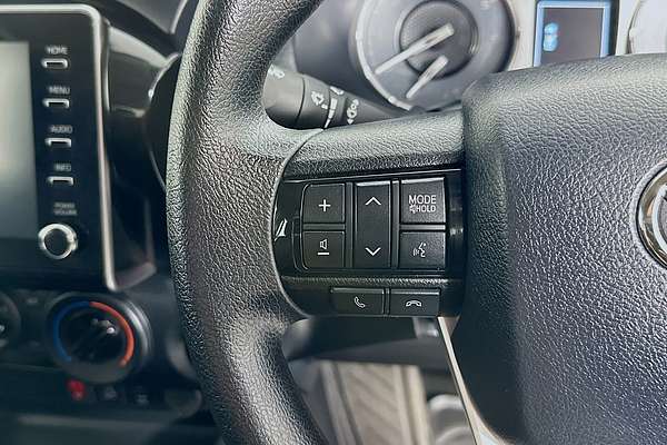 2024 Toyota HILUX SR (4x4) GUN126R 4X4