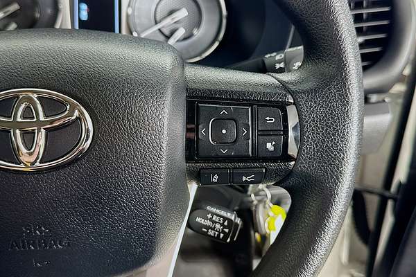 2024 Toyota HILUX SR (4x4) GUN126R 4X4