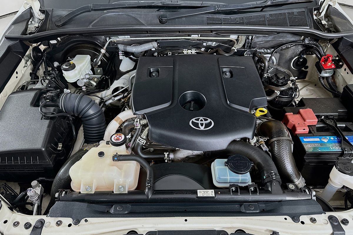 2024 Toyota HILUX SR (4x4) GUN126R 4X4