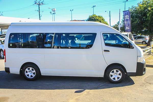2017 Toyota Hiace Commuter KDH223R