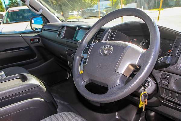 2017 Toyota Hiace Commuter KDH223R
