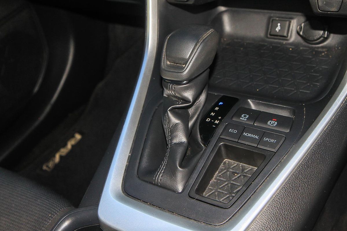 2020 Toyota RAV4 GX MXAA52R