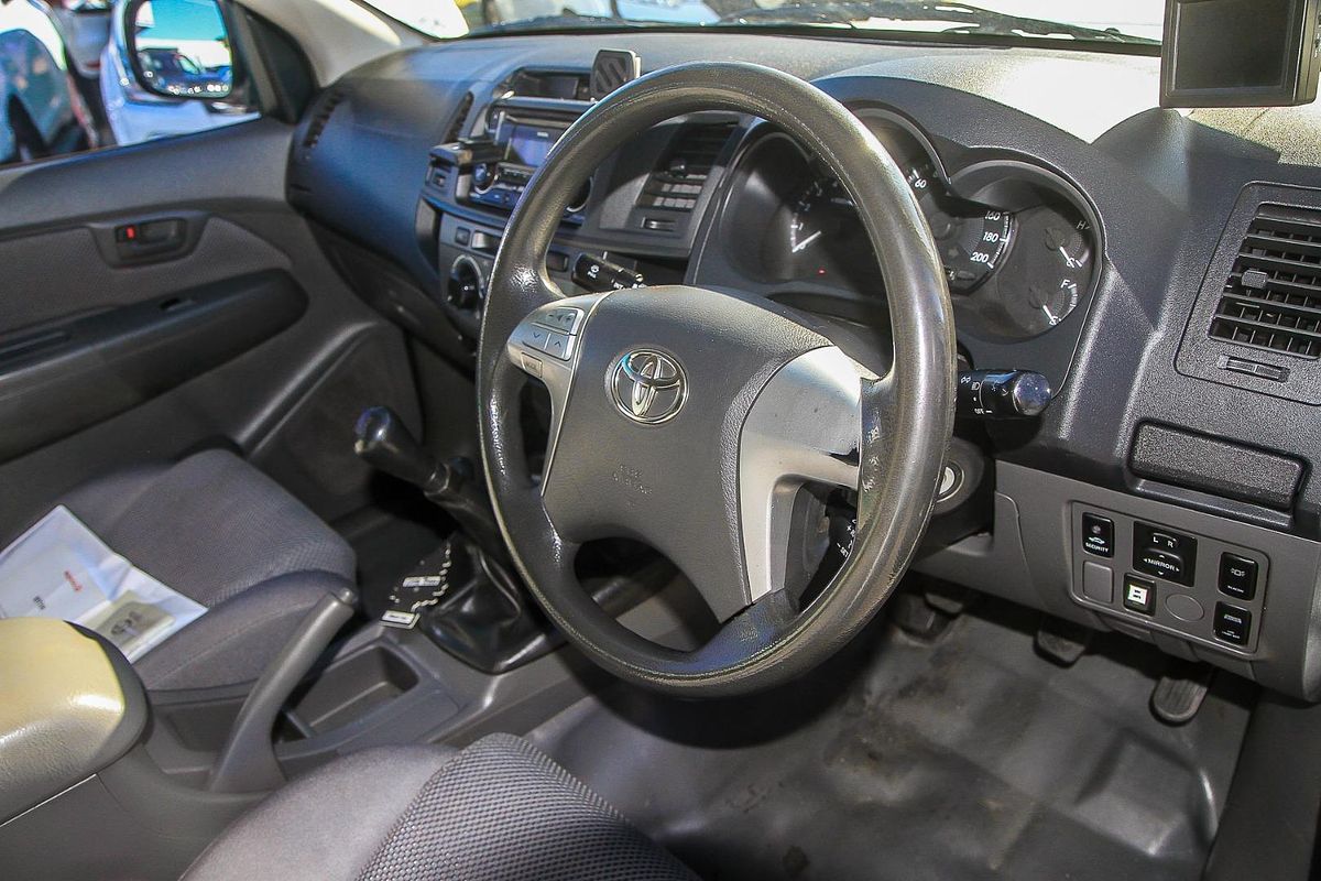 2012 Toyota Hilux SR KUN26R 4X4