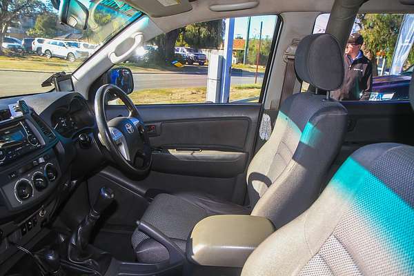 2012 Toyota Hilux SR KUN26R 4X4