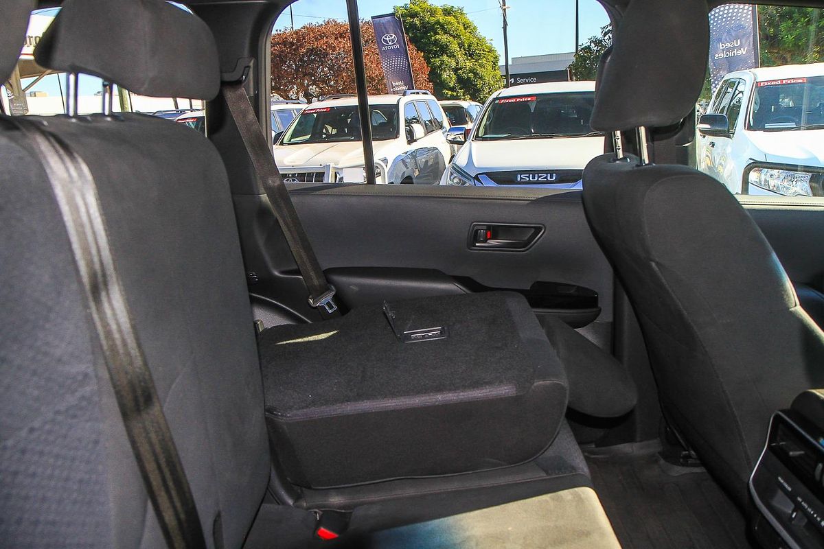 2023 Toyota Landcruiser GXL FJA300R