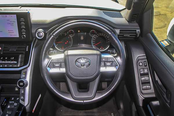 2023 Toyota Landcruiser GXL FJA300R