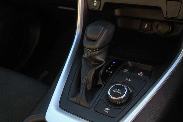 2020 Toyota RAV4 GX AXAH54R