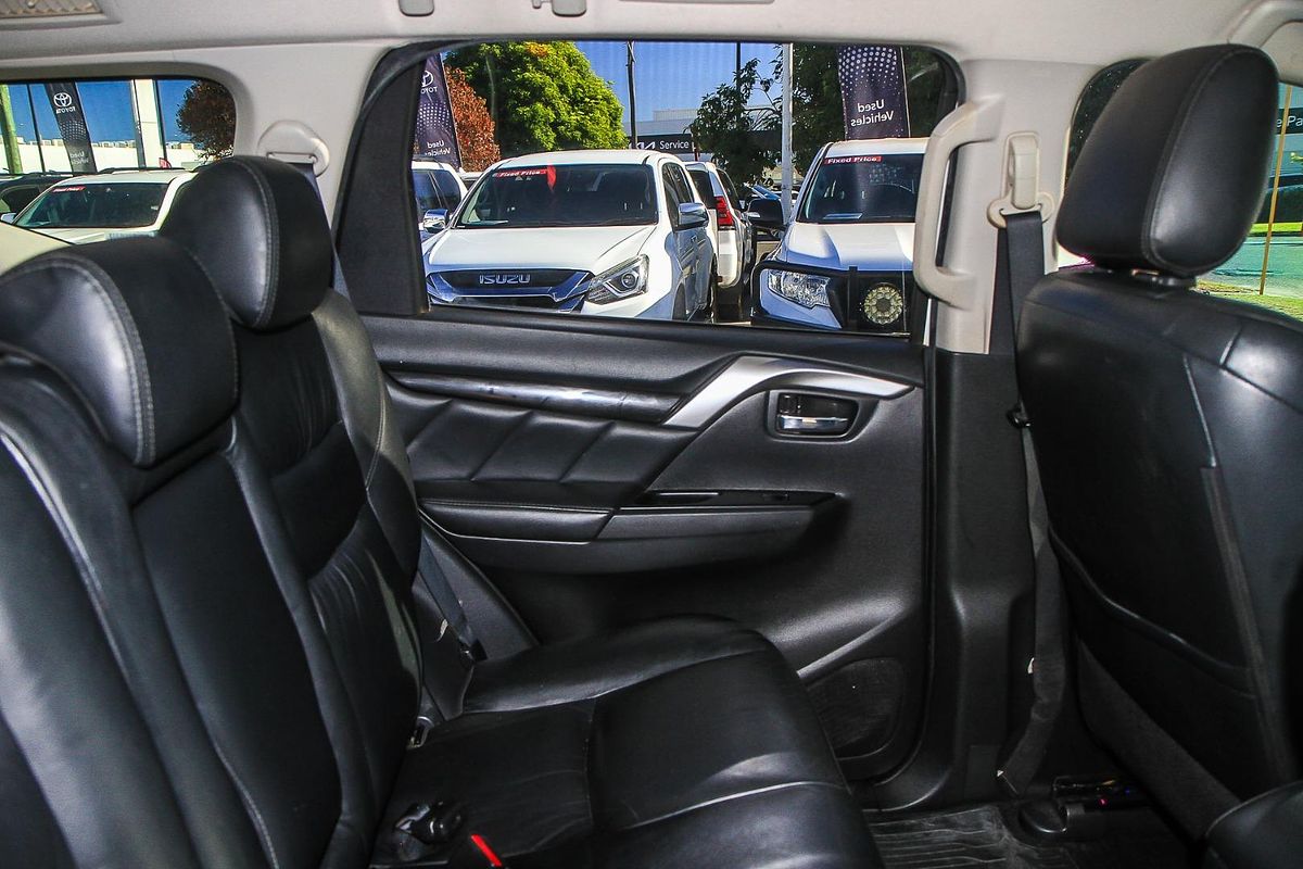 2017 Mitsubishi Pajero Sport GLS QE