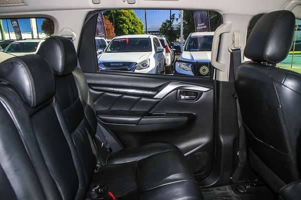 2017 Mitsubishi Pajero Sport GLS QE
