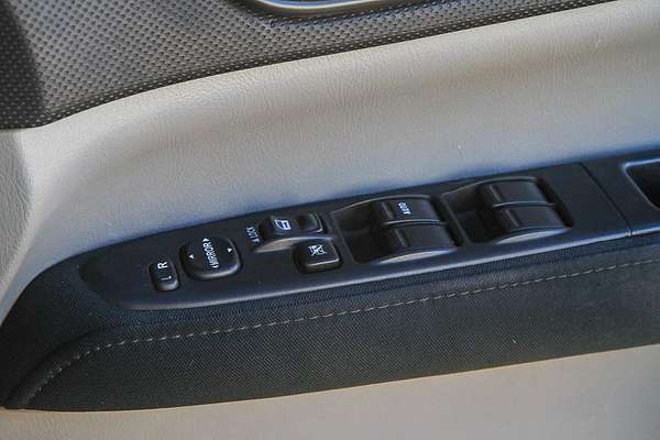 2005 Subaru Forester X 79V