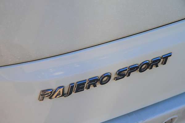 2017 Mitsubishi Pajero Sport GLS QE