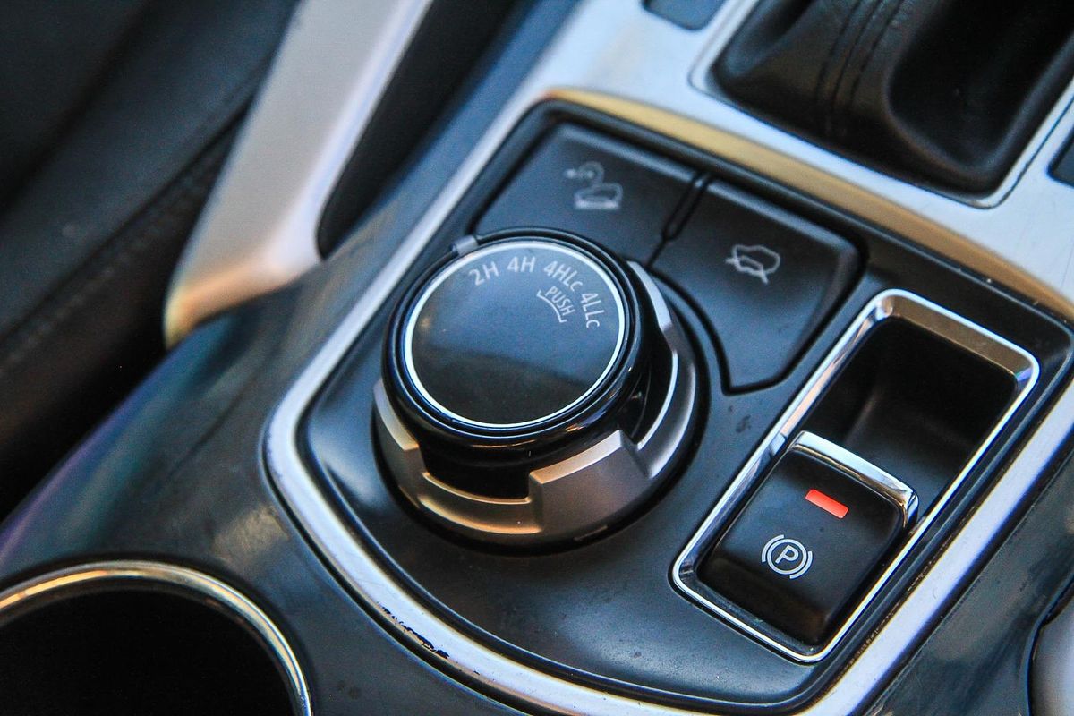 2017 Mitsubishi Pajero Sport GLS QE