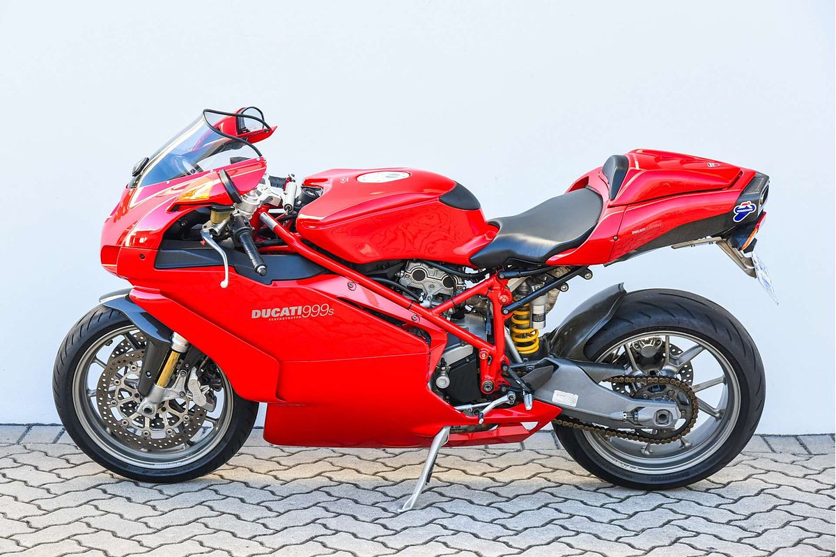 2004 Ducati 999S 999