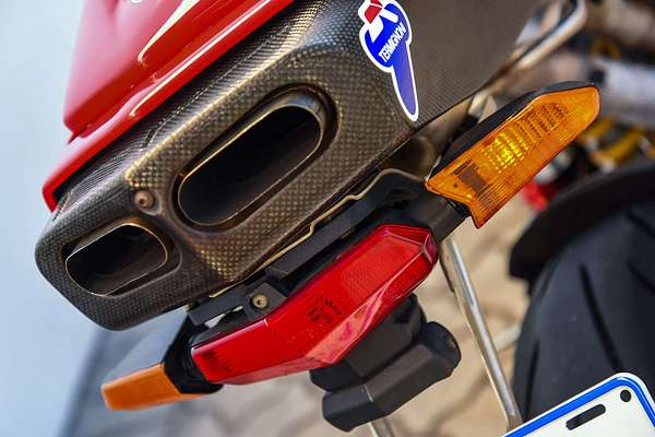 2004 Ducati 999S 999