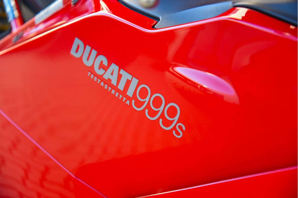 2004 Ducati 999S 999