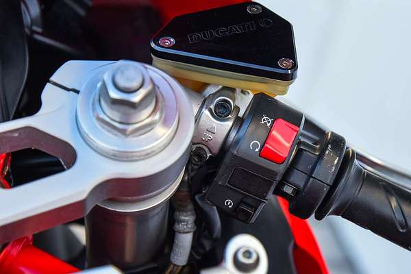 2004 Ducati 999S 999
