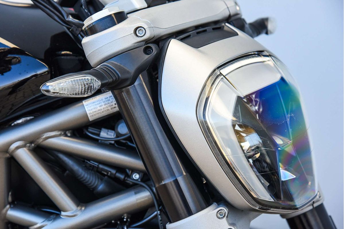 2016 Ducati Diavel Diavel
