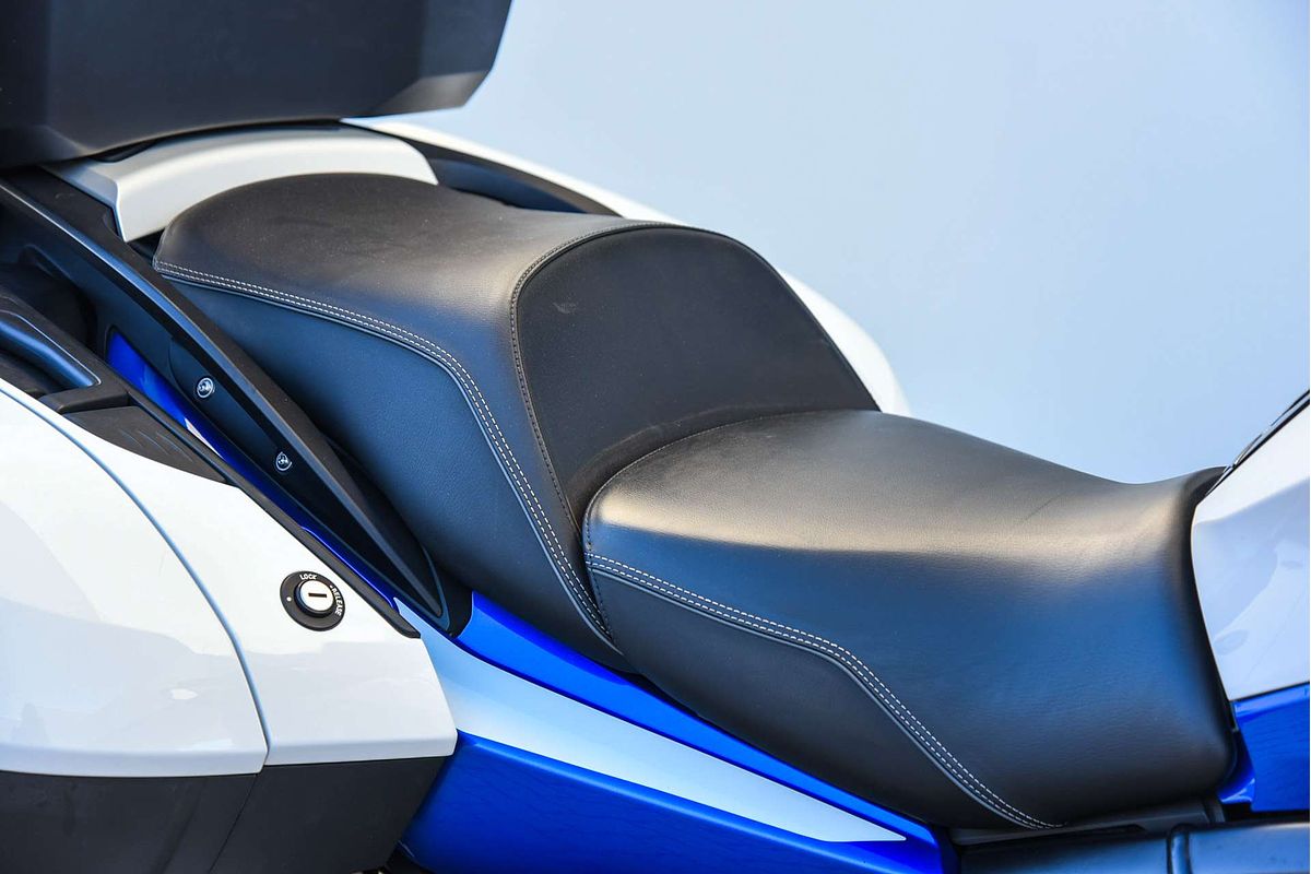 2022 BMW K SERIES