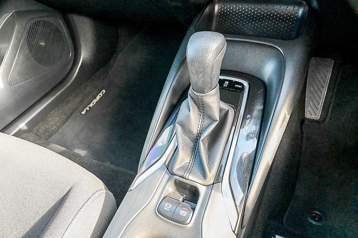 2020 Toyota Corolla Ascent Sport MZEA12R