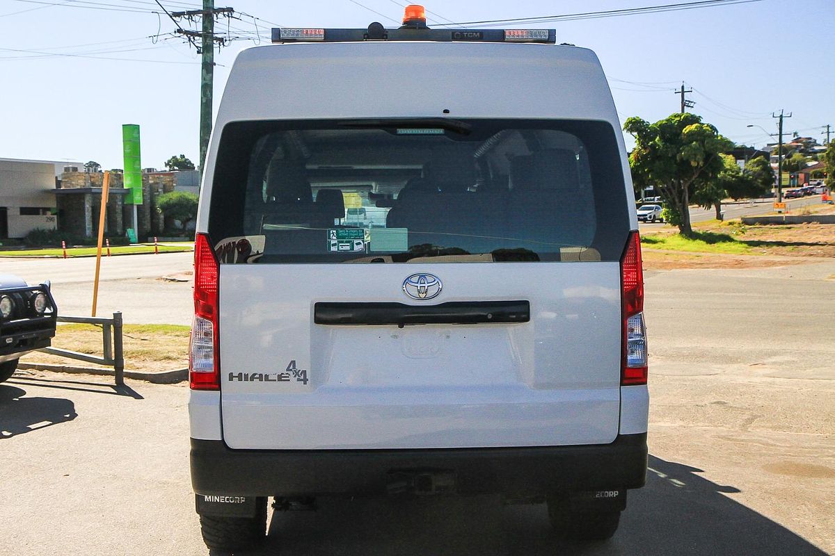 2020 Toyota Hiace Commuter GDH322R