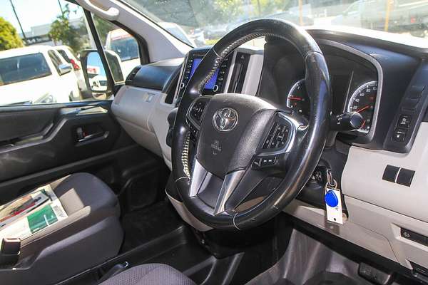 2020 Toyota Hiace Commuter GDH322R