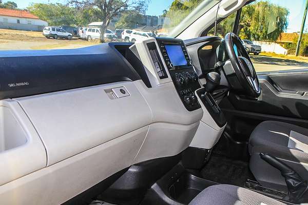 2020 Toyota Hiace Commuter GDH322R