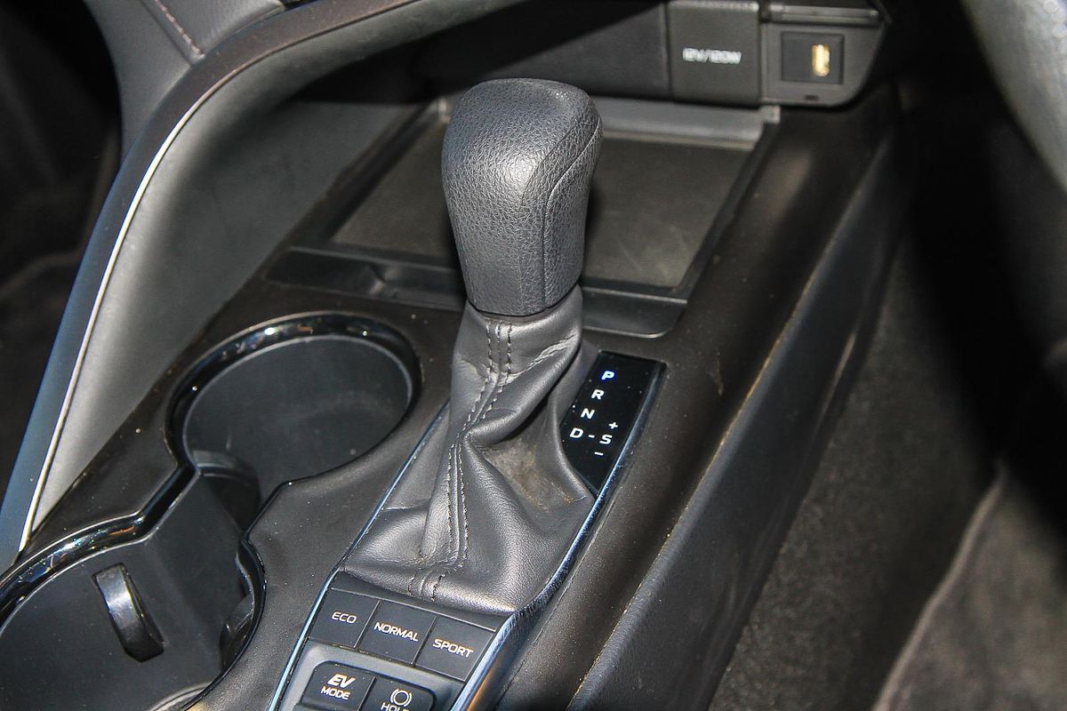 2022 Toyota Camry Ascent AXVH70R