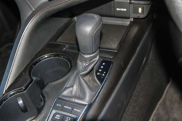 2022 Toyota Camry Ascent AXVH70R