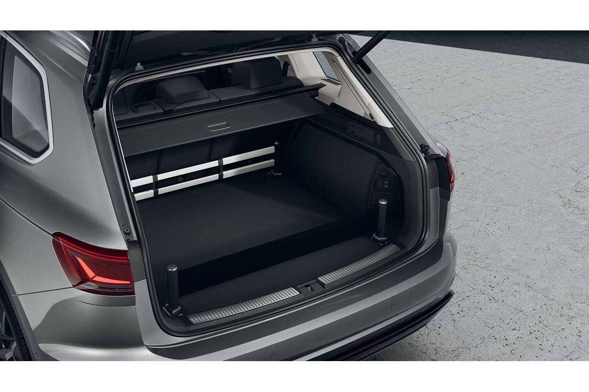 2025 Volkswagen Touareg 210TDI Elegance RC