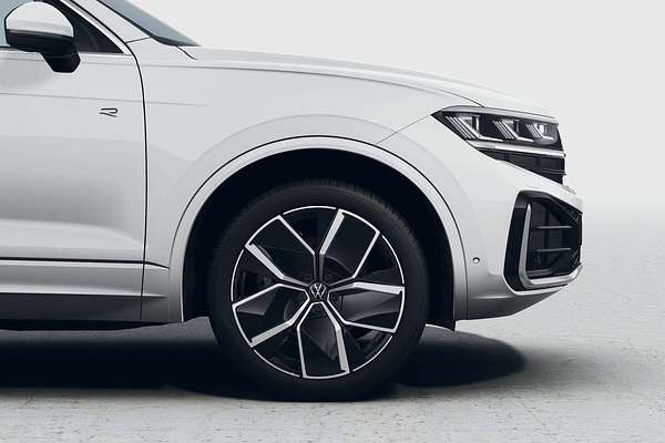 2025 Volkswagen Touareg 210TDI R-Line RC