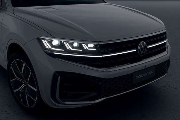 2025 Volkswagen Touareg 210TDI R-Line RC