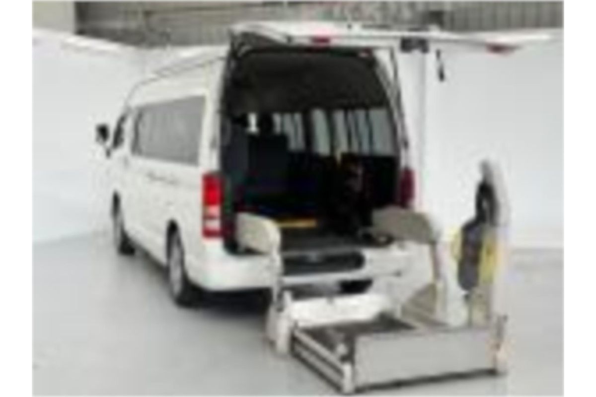 2015 Toyota Hiace