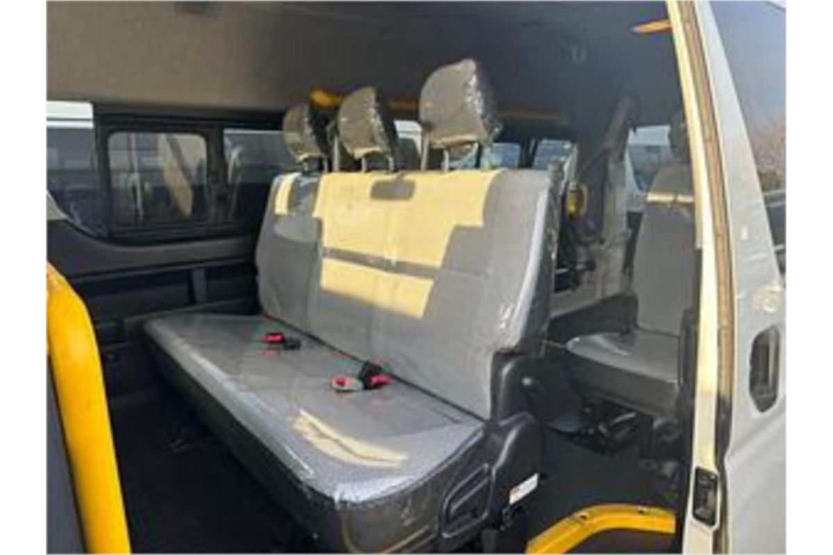 2015 Toyota Hiace