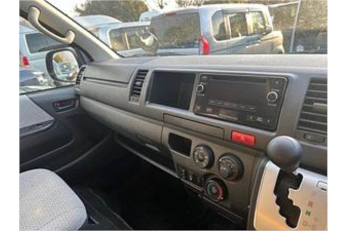 2015 Toyota Hiace