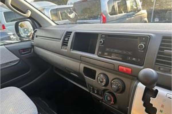 2015 Toyota Hiace