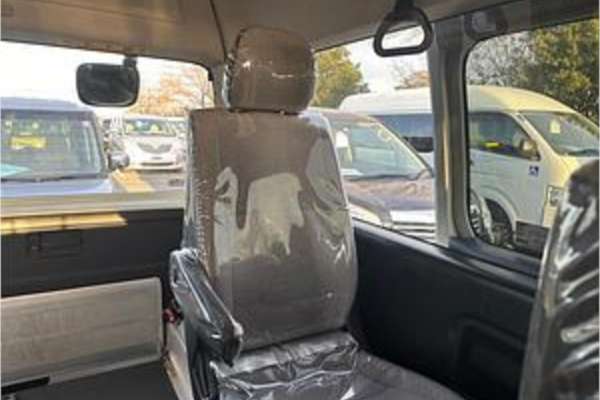 2015 Toyota Hiace