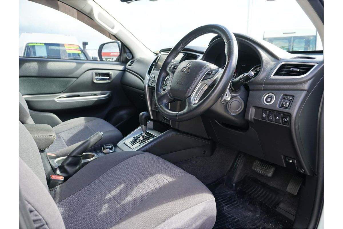 2021 Mitsubishi Triton GLS MR 4X4