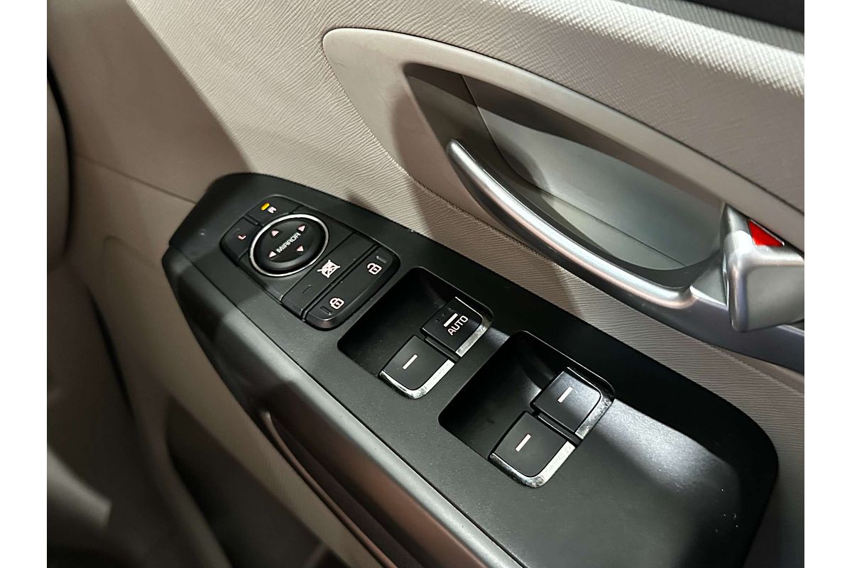 2019 Kia Carnival S YP