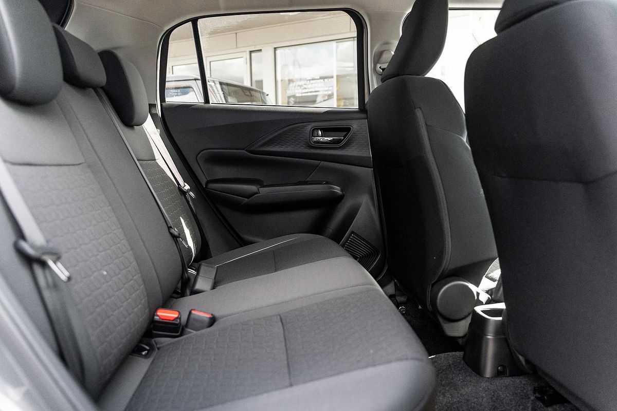 2025 Suzuki Swift Hybrid Plus UZ