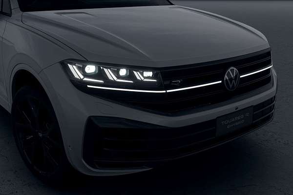 2025 Volkswagen Touareg R RC