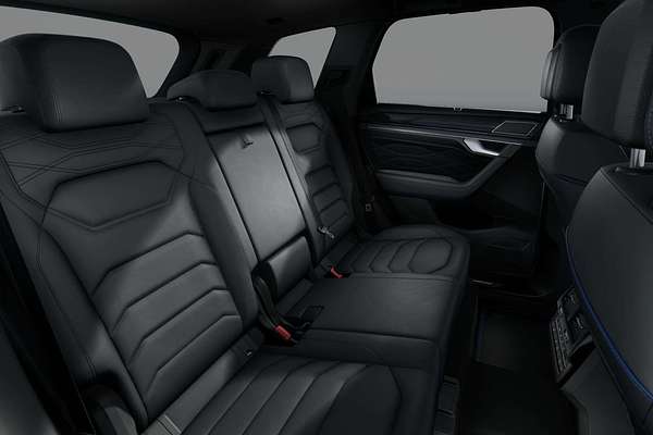 2025 Volkswagen Touareg R RC
