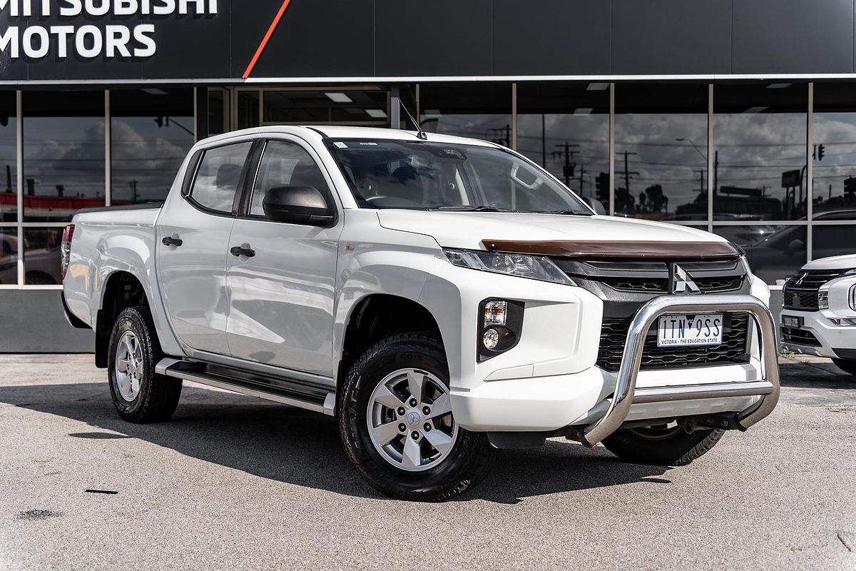 2021 Mitsubishi Triton GLX+ MR 4X4