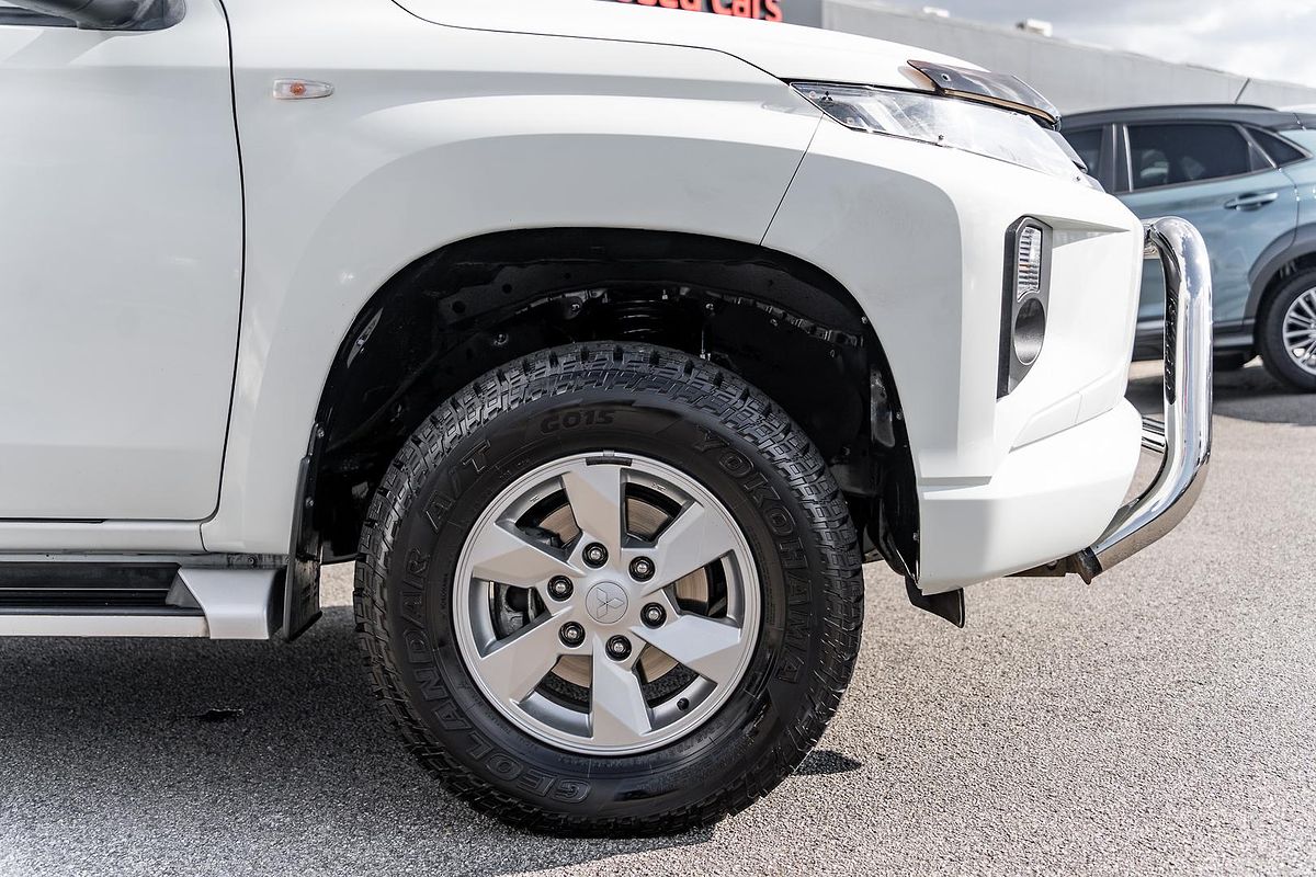 2021 Mitsubishi Triton GLX+ MR 4X4