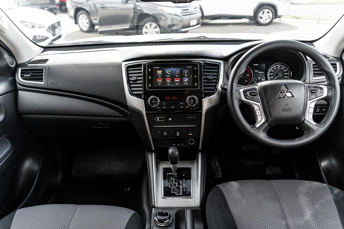 2021 Mitsubishi Triton GLX+ MR 4X4