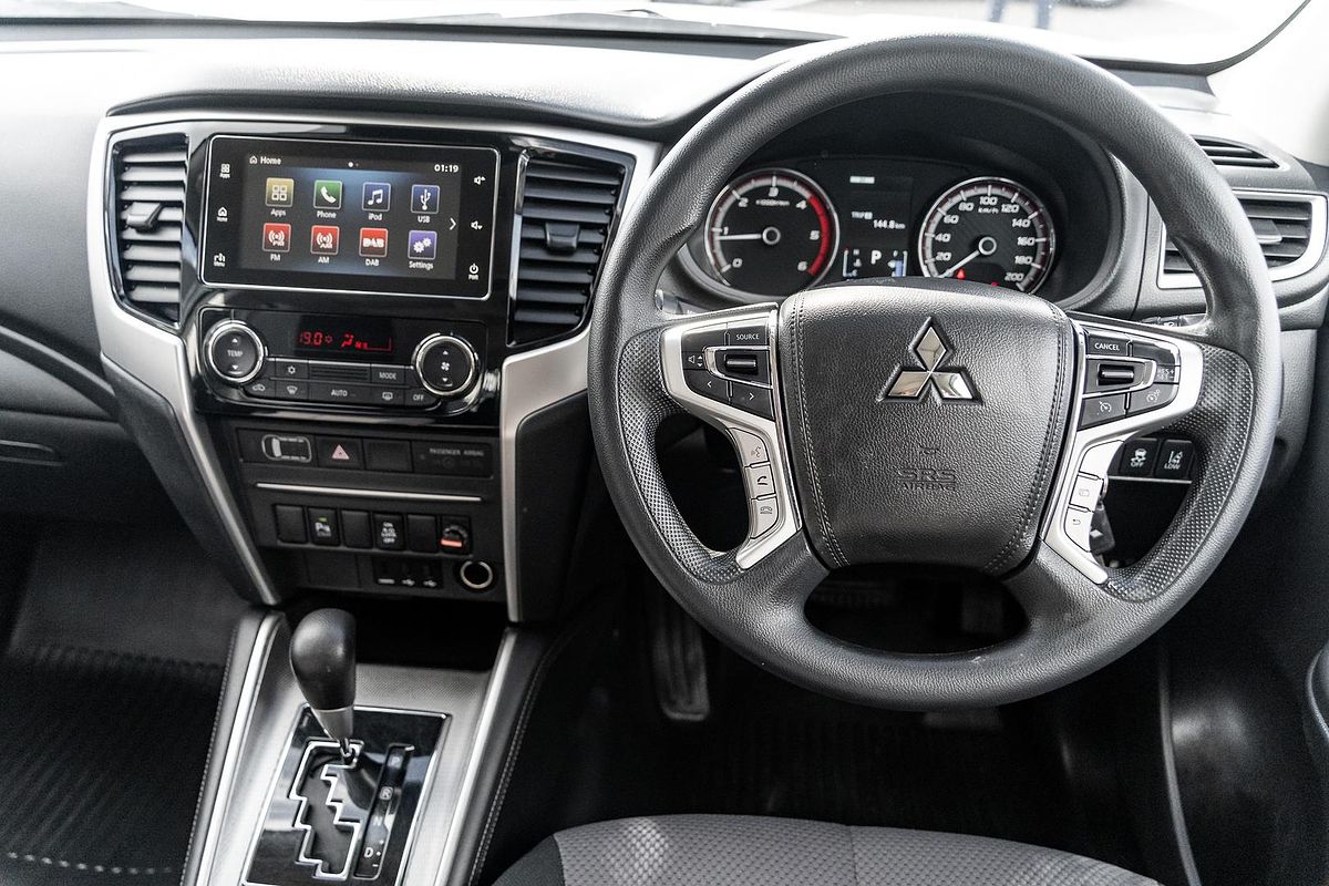 2021 Mitsubishi Triton GLX+ MR 4X4