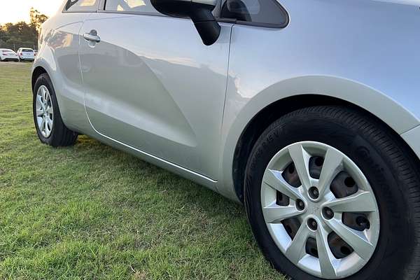 2012 Kia Rio S UB