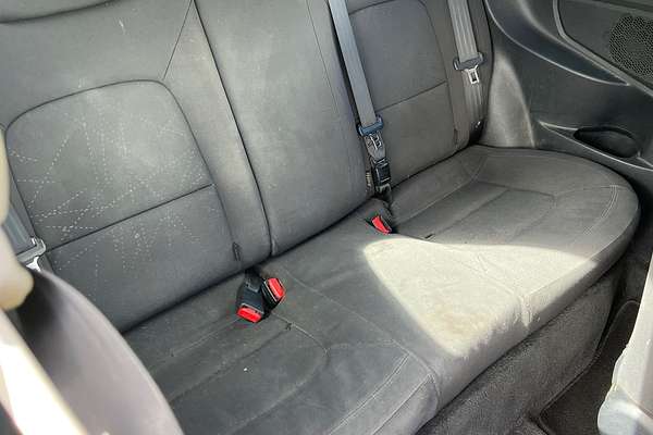 2012 Kia Rio S UB