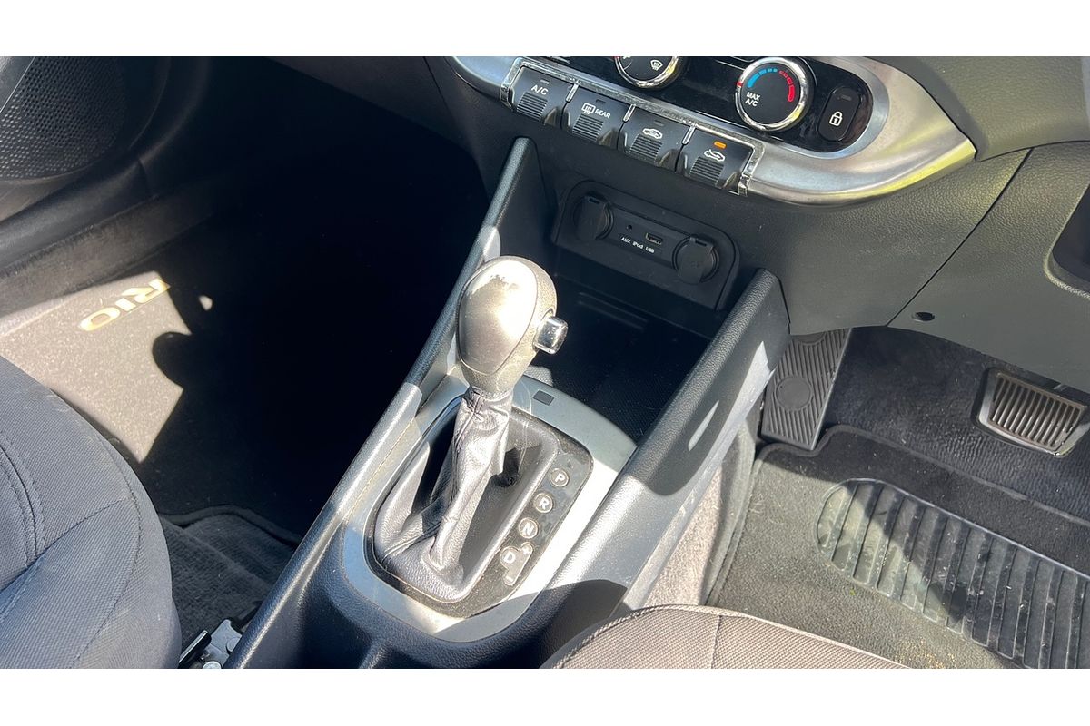 2012 Kia Rio S UB